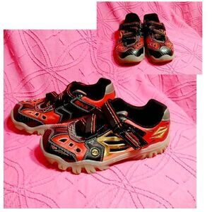 Skechers Hotlights Kids Tennis Shoes Size 2.5
